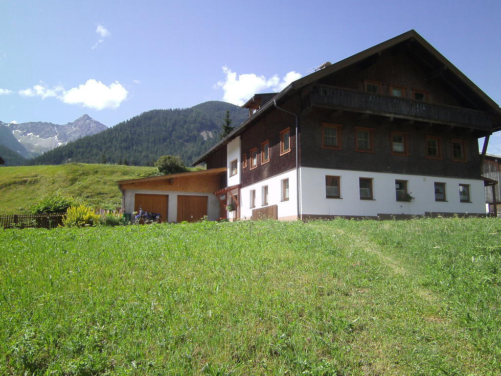 Ferienwohnung Gapp Elbigenalp Exterior foto